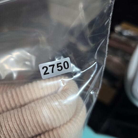 Peck & Peck Sweater Womens Medium Pink 100% Cashmere Button Back Pullover - Picture 6 of 6